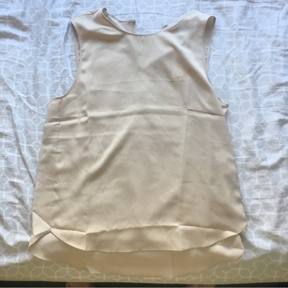 Banana Republic Sleeveless Blouse